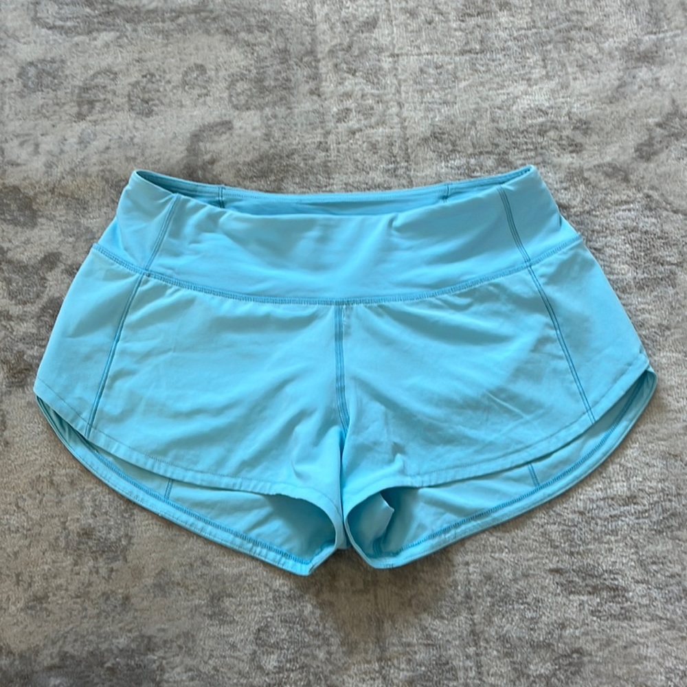 Lululemon Speed Up Low-Rise Lined Short 2.5” Size 2 Cyan Blue